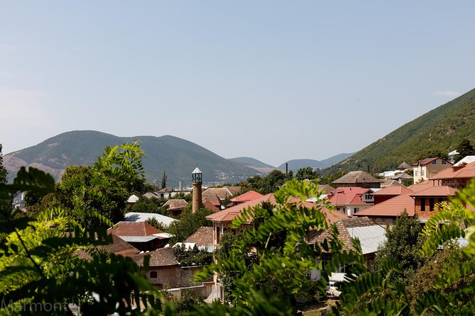 2-day Shamakhi-Gabala-Shaki Private Tour - Day 1: Diri Baba Mausoleum, Juma Mosque, and Lake Nohur