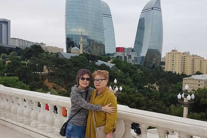 4 Hour Private Baku City Tour with Professional Guide - Pickup, Timing, and How a Private Format Helps
