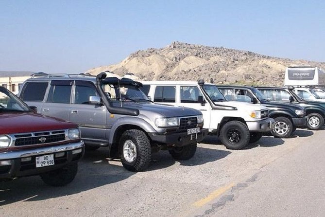 4x4 Jeep Tour - Secrets of Gobustan and Mud Volcanoes - That century-old resting place stop in Baku: quick, respectful, and easy to skip if needed