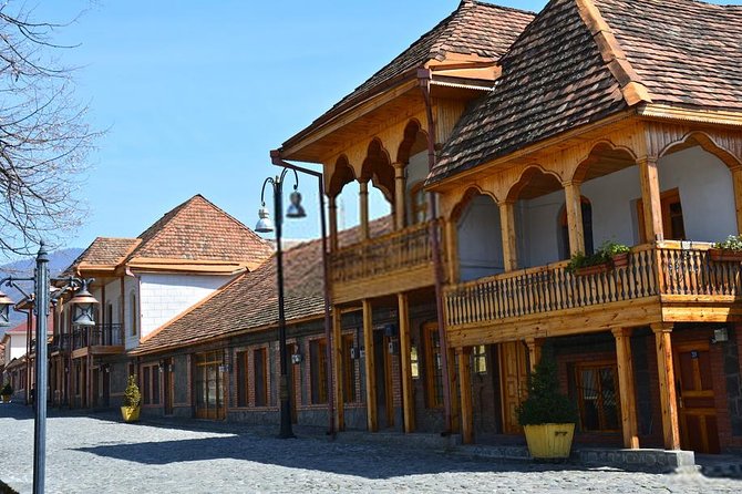 9 days Baku to Qabala - Sheki - Zaqatala - Sighnaghi and Tbilisi Private Tour - Qakh and Mamirli Waterfall: fortresses plus a short hike kind of day