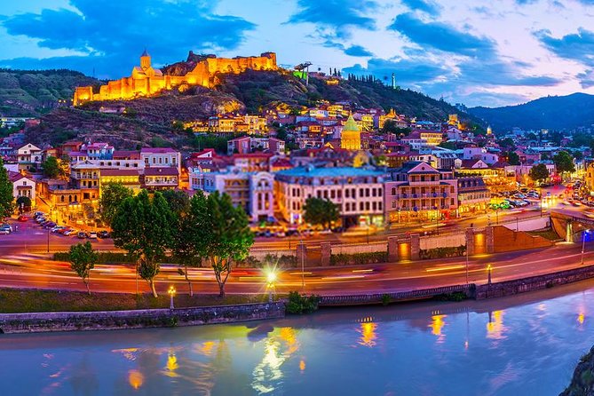 9 days Baku to Qabala - Sheki - Zaqatala - Sighnaghi and Tbilisi Private Tour - Baku Old City to Heydar Aliyev Center: museums, views, and a sea-cruise style break