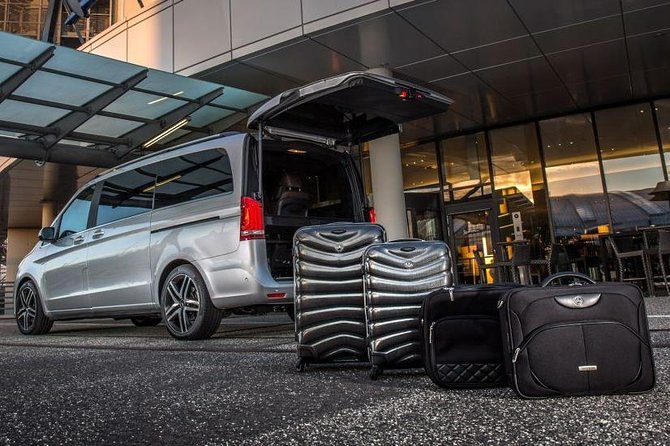 Baku Airport Private Transfer Service - Comfort and Capacity, Sedan to Large Buses for Groups