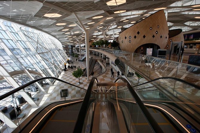Baku Airport Transfer with Meet and Greet - What You Learn on the Way Into Baku