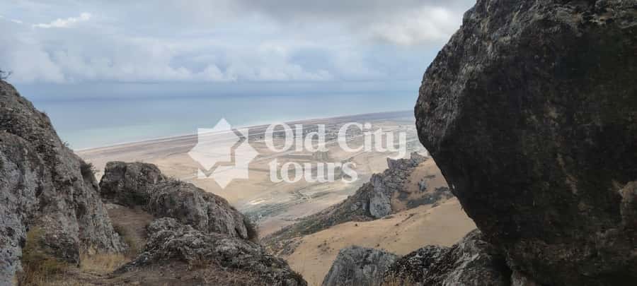 Baku: Candy Mountain, Pink Lake, Besh Barmag Dag and Mosque - Key highlights that make this day tour worth it