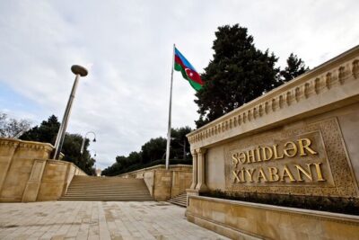 Baku City Tour with Guide Admission Include