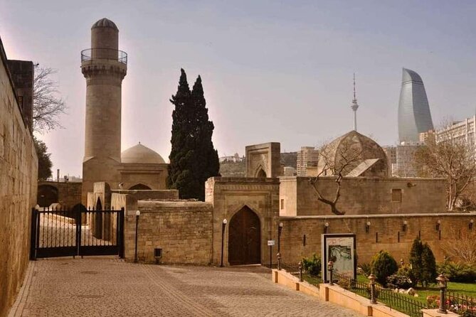 Baku City Tour with Guide Admission Include - Stop 2: Palace of the Shirvanshahs, courtyards, portals, and 26-room bathhouse