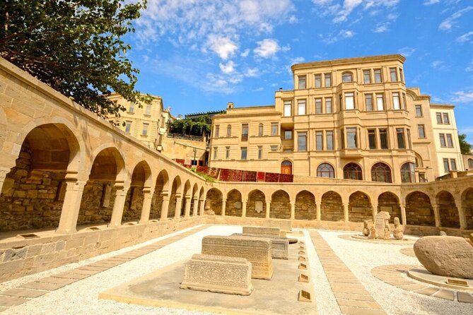 Baku City Tour with Heritage Tours / All Entrance Fees Inc - Little Venice: a calm break, not just a photo spot