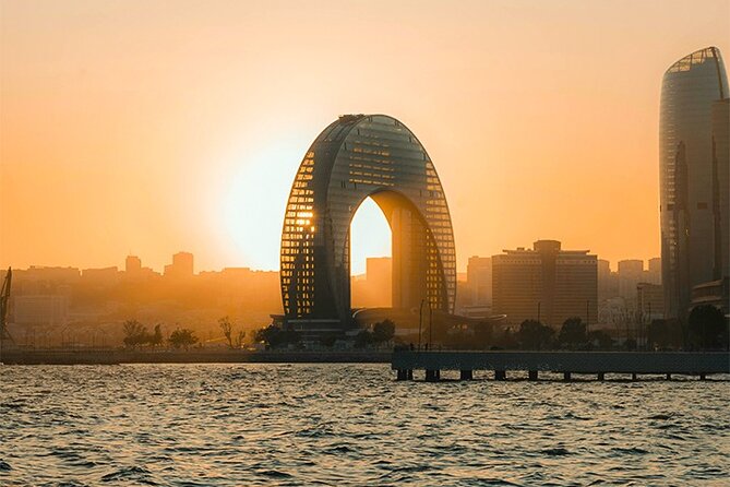 Baku City tours, Guide, Full Day Tour in Baku - Upland Park: the skyline warm-up you will feel right away