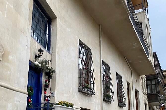 Baku City tours, Guide, Full Day Tour in Baku - Little Venice: photos first, and a boat ride if you want it