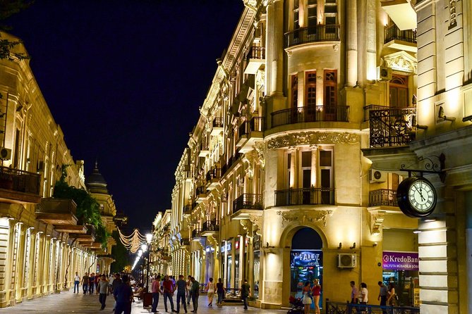 Baku Downtown Original Walking Tour - Museum of Azerbaijani History, a practical anchor for the whole walk