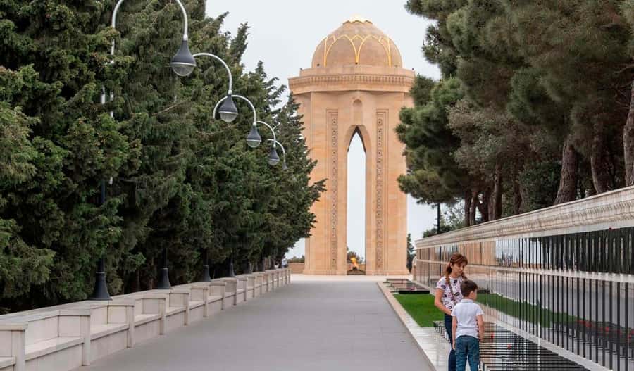 Baku: Gobustan & Absheron Group Tour + Lunch & Tickets inc - Key highlights worth your attention