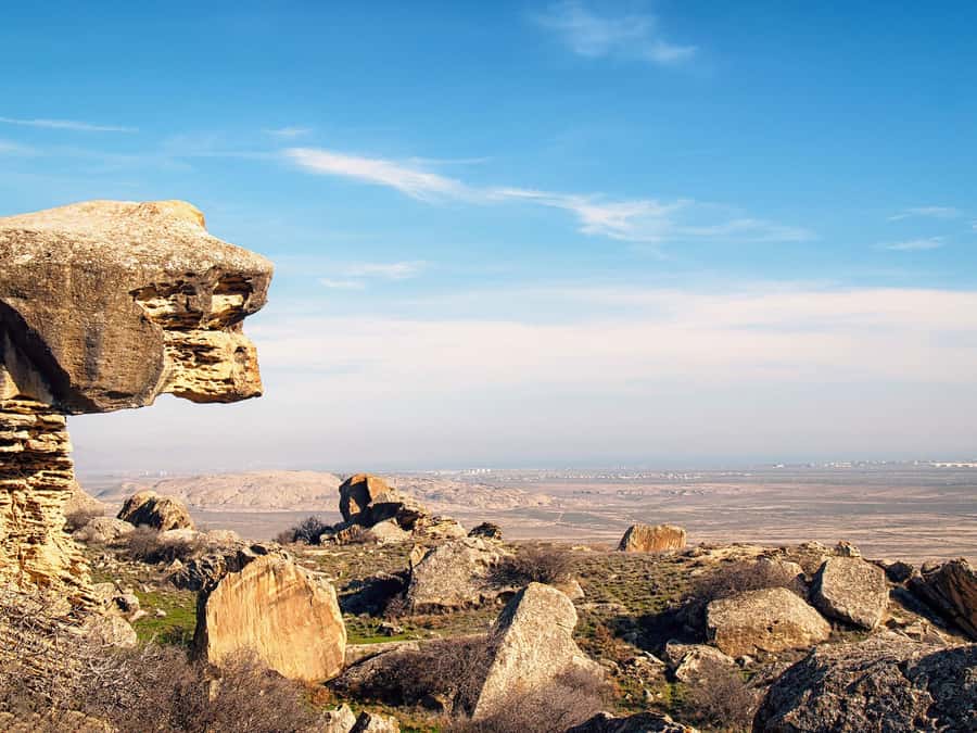 Baku: Gobustan/Absheron guided tour with lunch and tickets - Gobustan Rock Art Cultural Landscape: the UNESCO stop you should not rush