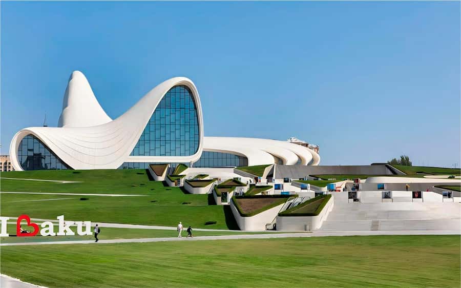 Baku: Gobustan Absheron Tour Entry Tickets included - Lunch time in Azerbaijan: fuel for a long day