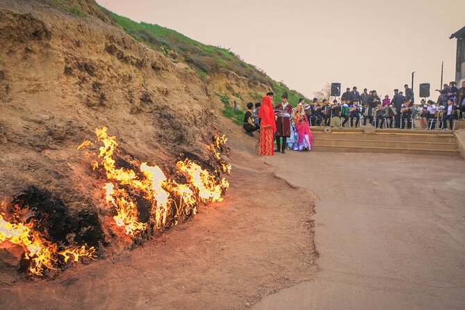 Baku Gobustan and Absheron guided tour + Free Airport Transfer - Yanar Dag and the burning ground that keeps going