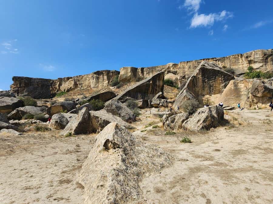 Baku: Gobustan, Mud Volcano, Fire Mount, Temple Lunch Entry - How This Baku-to-Gobustan Route Holds Together
