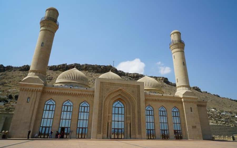 Baku: Gobustan, Mud Volcano, Fire Mount, Temple Lunch Entry - Ateshgah and Yanardagh: When Fire Becomes a Story