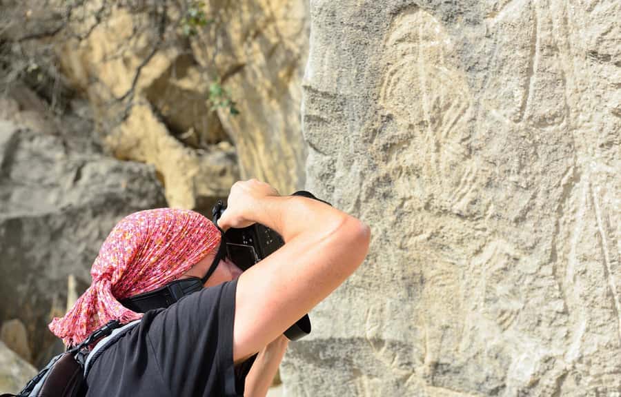 Baku: Gobustan, Mud Volcanoes, Fire Temple, & Yanar Dag Tour - Who should book this tour, and who should skip it