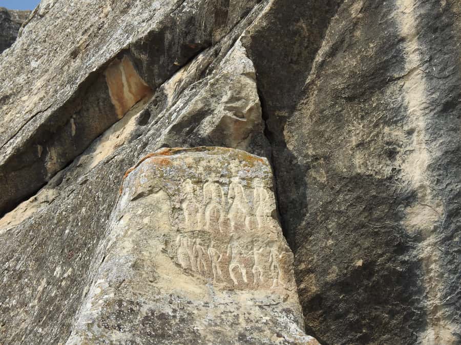 Baku: Gobustan, Volcanoes, Fire Temple and Yanardag Day Trip - Price and value: what $29 buys you, and what it doesn’t
