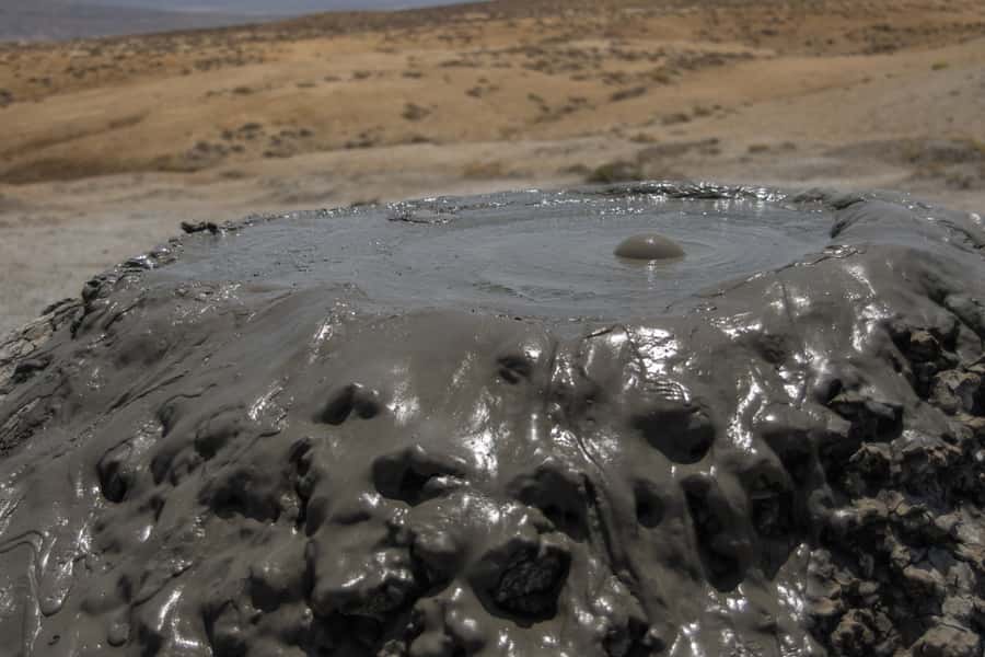 Baku: Half-Day Gobustan and Mud Volcanoes Tour with Entry - Practical value, why $22 can be a good deal here