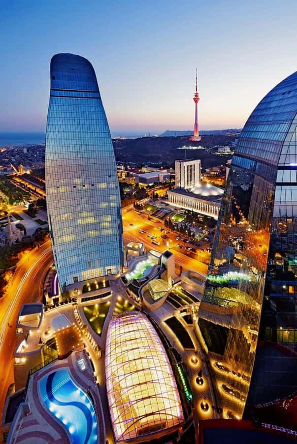 Baku: Light-Up Baku Walking Evening Tour - Why Light-Up Baku Works So Well (Even If You Only Have a Few Hours)