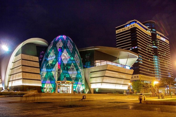 Baku Lights: the Night Tour illuminated by Baku lights - Smart Tips for a Smooth Night Tour