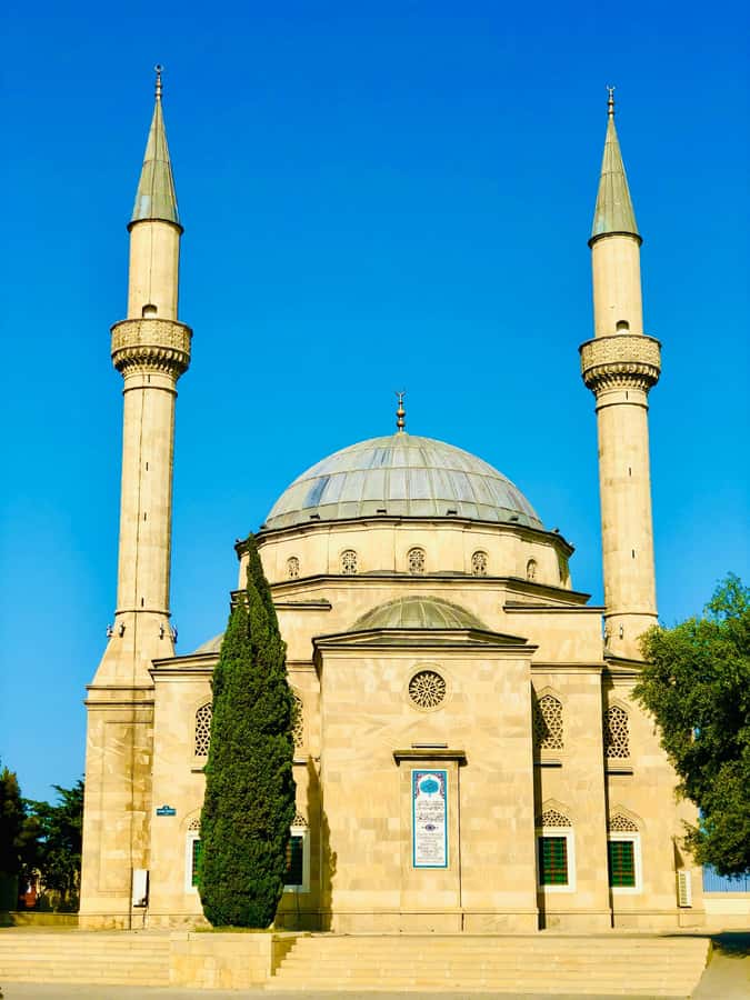 Baku: Night Panoramic Group Tour with Flame Towers 1 - Alley of Martyrs: A Memorial Stop You Should Not Rush
