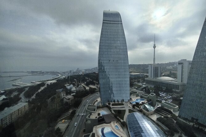 Baku Night Panoramic tour - Highland Park after dark: Flame Towers, Martyrs’ Lane, and the Eternal Flame