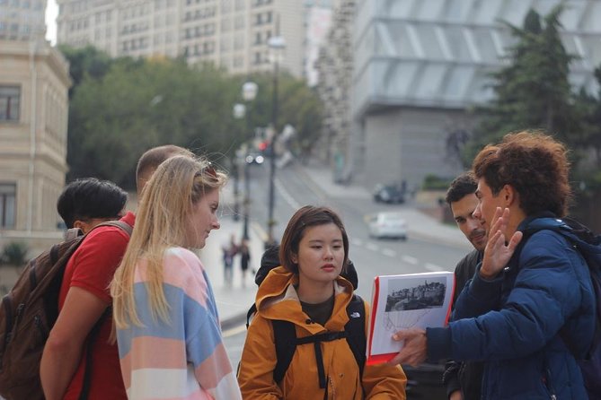 Baku Oil Heritage & Old Town Walking Tour - Oil, empires, and street corners, all in 2.5 hours