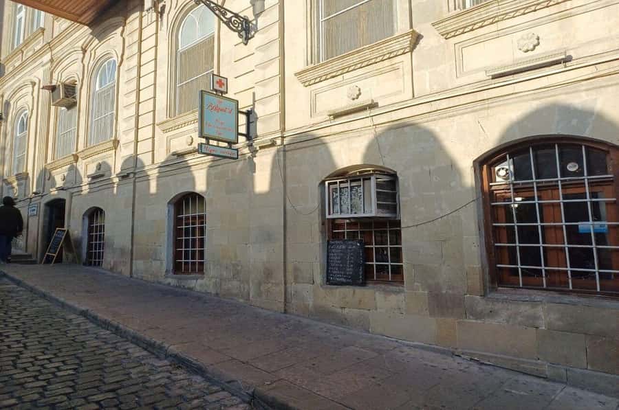 Baku Old City Tour by Heritage Travel - Meeting at Qoşa Qala Qapısı, then walking where the sights make sense