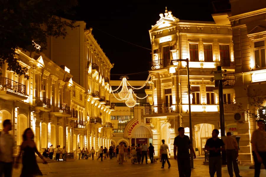 Baku Panoramic Night Tour - Getting started smoothly: pickup, your driver, and what to expect