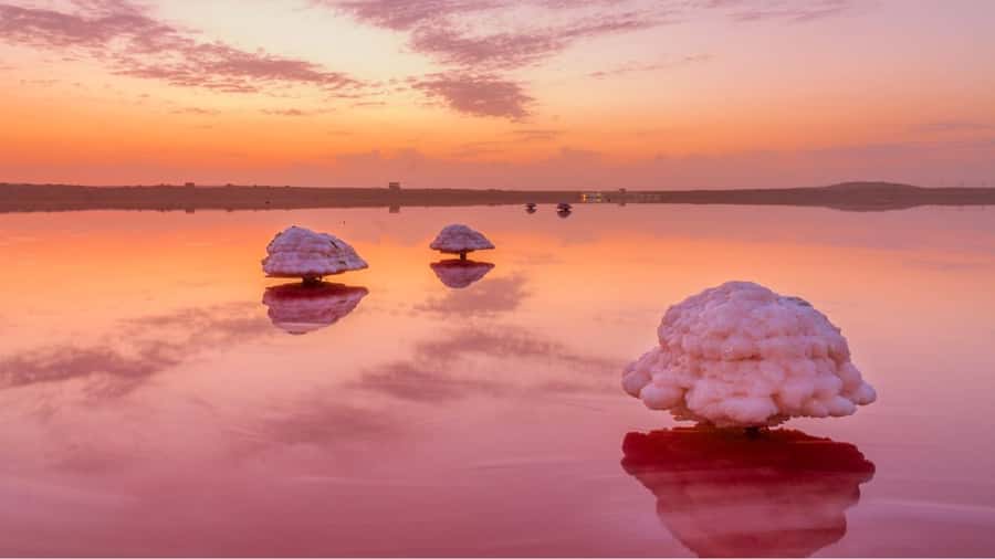 Baku: Pink Lake, Candy Cane & Beshbarmag Mountains - Beshbarmag Mountain: the short guided stop with big viewpoint payoff