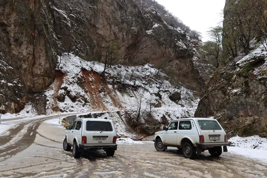 Baku: Quba Khinaliq Group Tour, Free Gobustan Absheron Tour - Gachrash Forest Break: Leisure Time in Guba