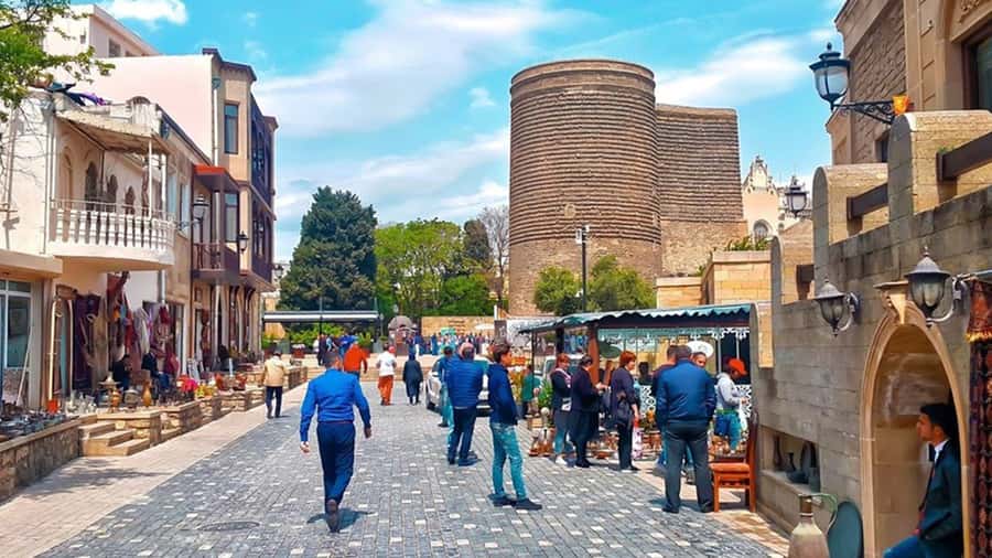 Baku: Stunning Walking Tour of Historical and Modern City - Azerbaijan Carpet Museum and Mini-Venice: quirky stops with real charm