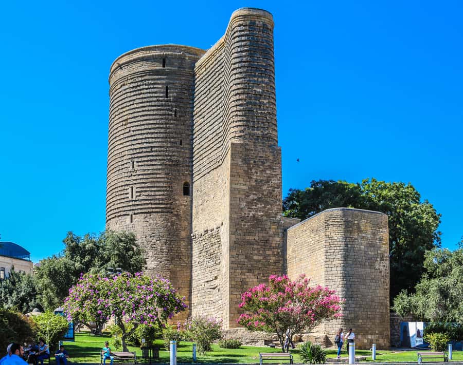 Best of Baku: 4-Hour City Tour Historic and Modern Landmarks - Waterfront break: Baku Boulevard and Mini-Venice