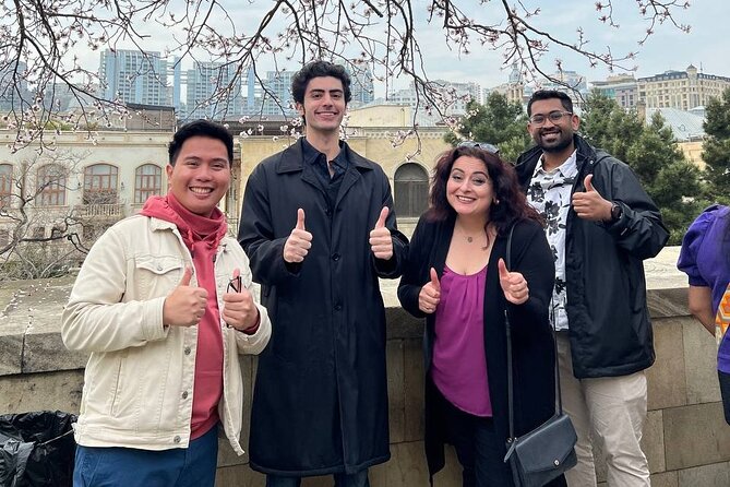 Coolest Baku Walking Tour - Stop 4: House of Baku Khans, Then a Caravansarai Question
