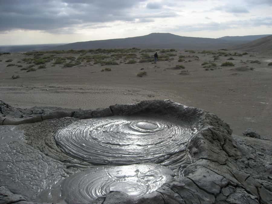 From Baku: Gobustan Day Tour - Gobustan National Park in four hours, and why that pace works