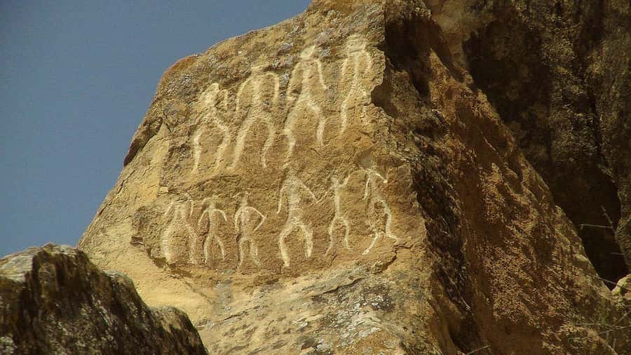 From Baku: Gobustan Guided Day Trip with Transfers - Mud volcanoes in the semi-desert: plan for mess, and plan for weather