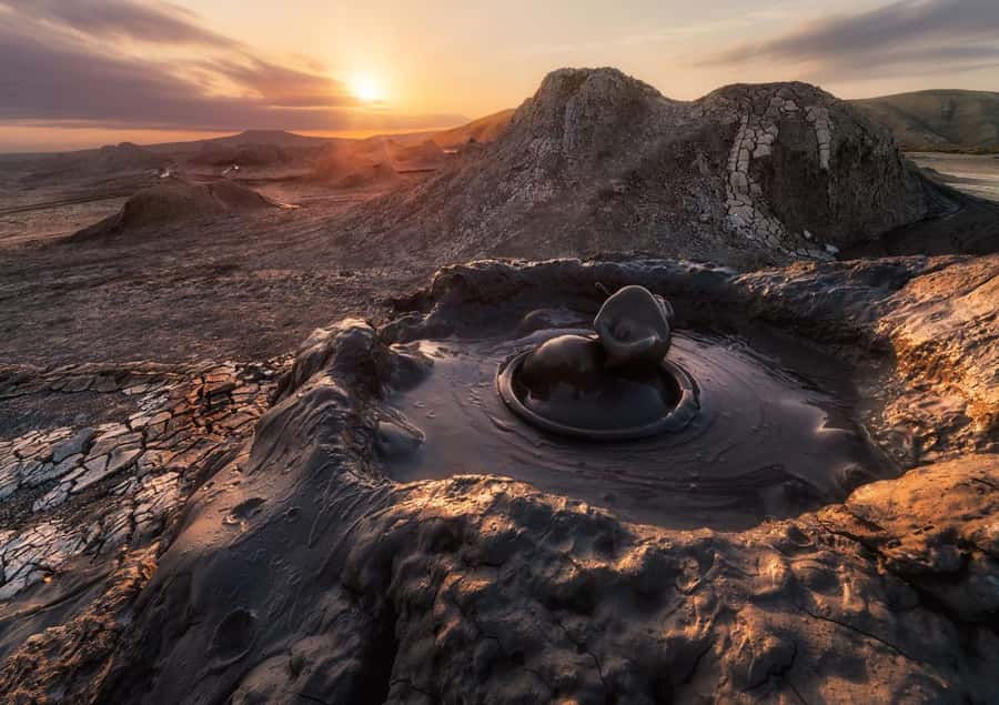 From Baku: Gobustan Guided Day Trip with Transfers - Who this trip suits best (and who should skip it)