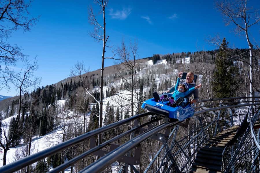 From Baku: Quba, Shahdag+ Candy Mountains Tour (No Shopping) - Shahdag Mountain Resort in Winter: Cable Car, Gondola, and On-Site Options