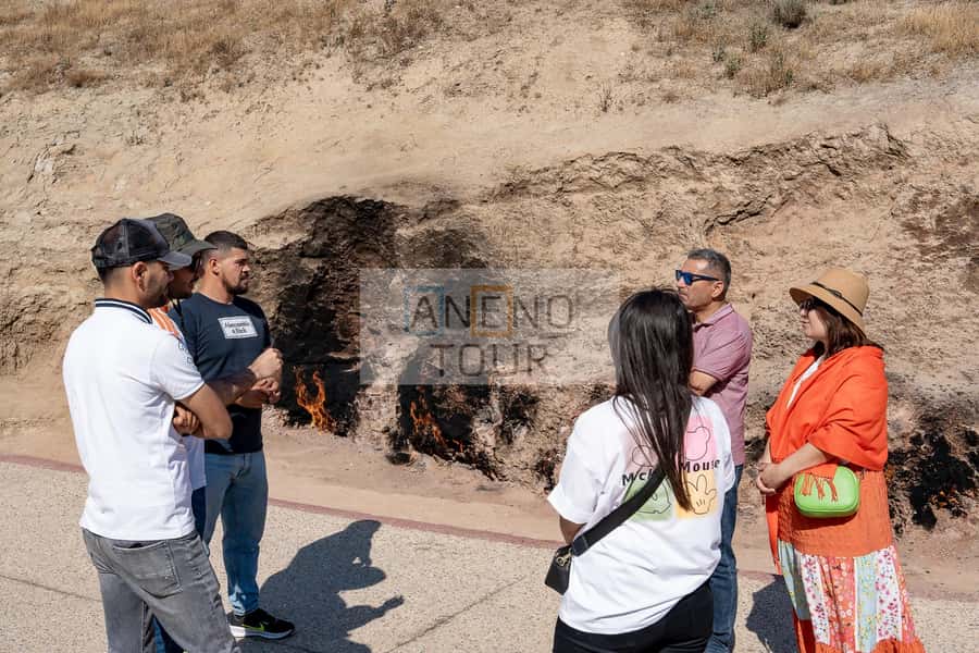 From Bakü: Sightseeing - Ateshgah - Yanardag - Gobustan - From Your Baku Hotel to Ateshgah Fire Temple