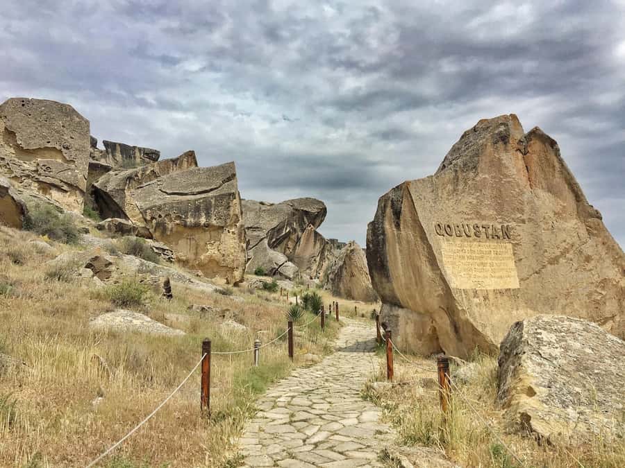 From Baku: Yanar Dag, Gobustan and Absheron Day Trip - Gobustan National Park: UNESCO rock art and the real feel of deep time