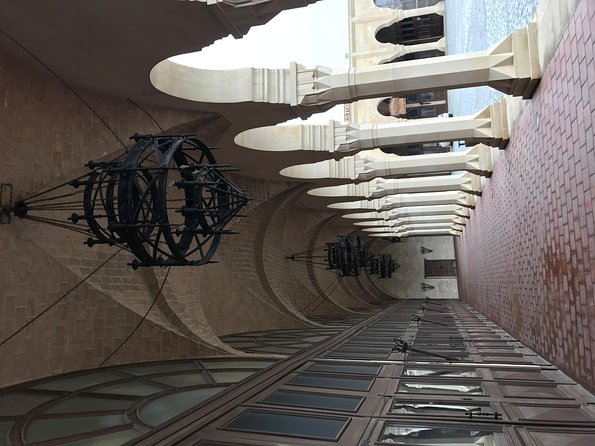 Full-Day Gobustan and Absheron Tour - Stop 1: Bibi-Heybat Mosque, a rebuilt link to the past