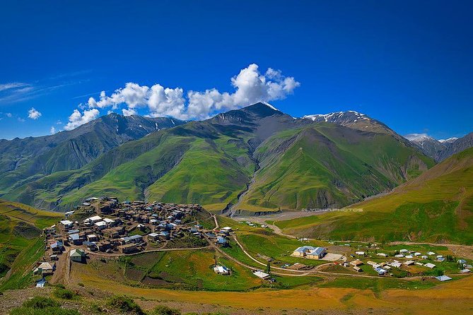 Full-Day Private Tour of Guba and Khinalig - A Long Day North of Baku: Guba and Khinalig, Packed Right