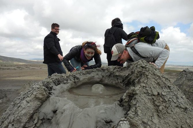 Gobustan and Absheron Private Tour - Stop 2, Azerbaijan Mud Volcanoes: A Quick Natural Hit