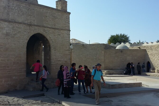 Gobustan, Mud volcanoes, Fire temple, Fire mountain PRIVATE TOUR - What to pack and how to make the day easier