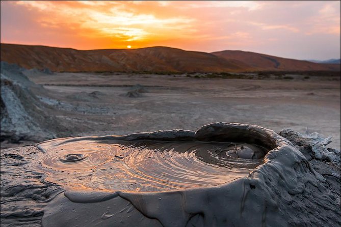 Gobustan Rock Art & Mud Volcanoes Tour - Mud Volcanoes: UNESCO Weirdness, Soviet Lada Cars, and Optional Mud Souvenirs