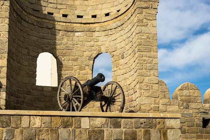Group Walking Tour in Baku Old City - Inside Shirvanshahs Palace: the one paid ticket that often changes the trip