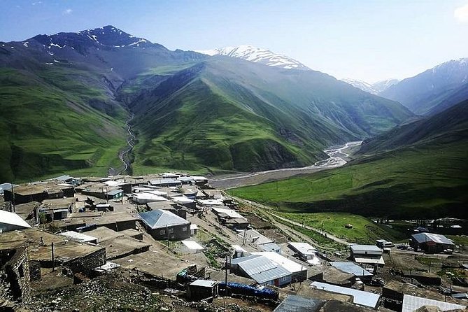 Guba-Khinalig Tour - Entering the High Caucasus: what makes Khinalig special