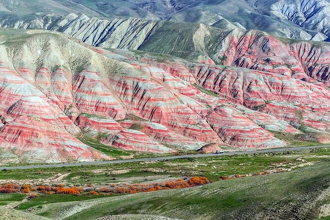 Guba Shahdag Azerbaijan Discover Nature’s Winter Wonderland - Getting From Baku to the Mountains: Pickup, Comfort, and Small Groups