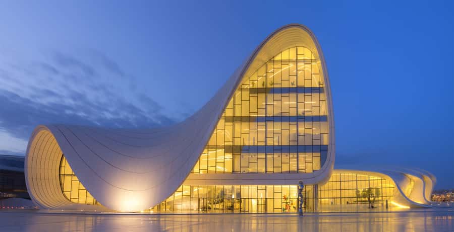 Incredible Baku Nights Panoramic Tour - Fountain Square: the easy win for night energy